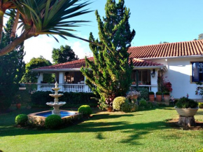 Casarão Colonial 4 Quartos em Serra Neg